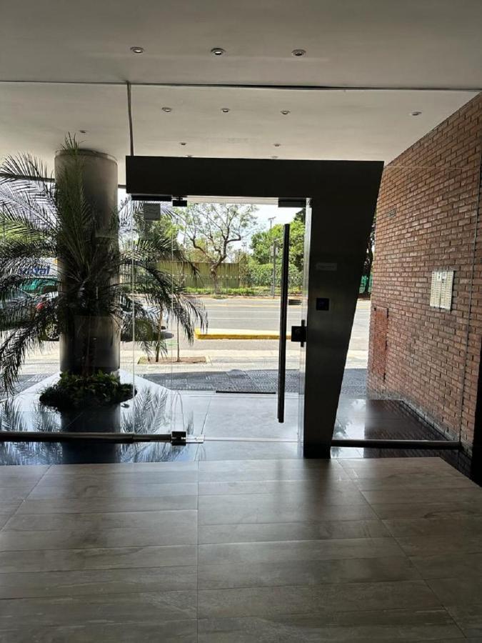 Amplio Departamento En Nunez Con Piscina Se Abona En Dolares Precio En Usd *